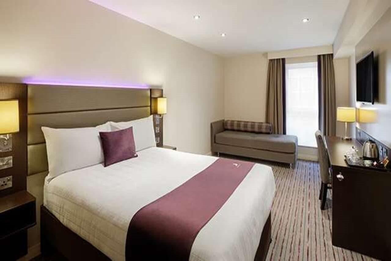 Premier Inn Bath City Centre Dış mekan fotoğraf